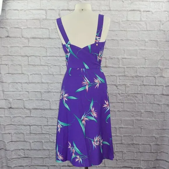 Vintage 70s Hawaiian Floral Wrap Dress - Picture 2 of 5